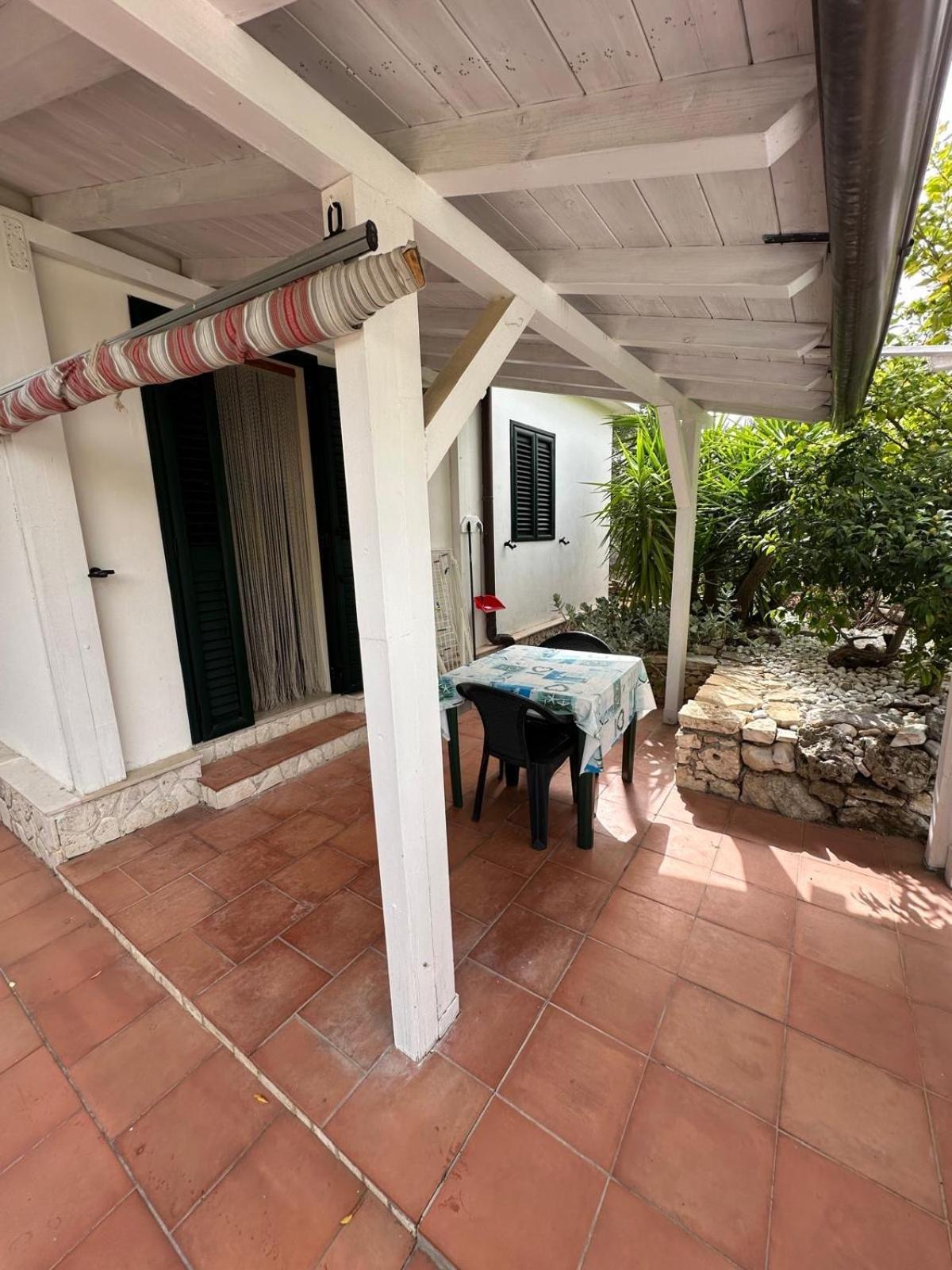 Villa Monica Appartamenti Vieste Exterior foto